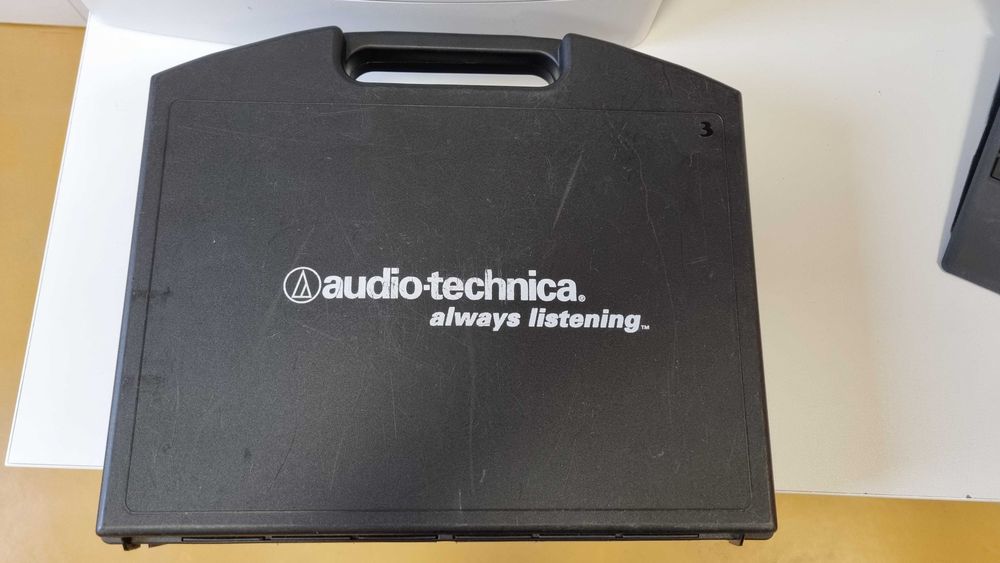 Zestaw bezprzewodowy Audiotechnika z mikrofonem + gratis druga stacja