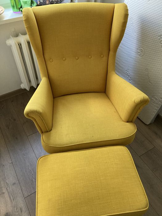 STRANDMON Fotel uszak/podnóżek, Skiftebo żółty