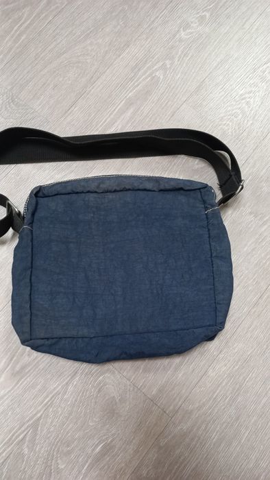 Сумка через плече Kipling