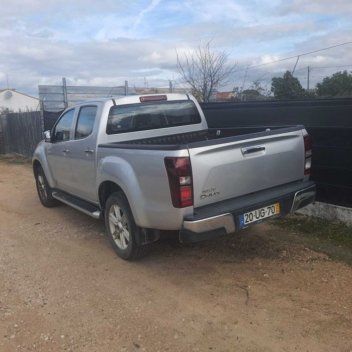 ISUZU D Max 1.9 C Dupla
