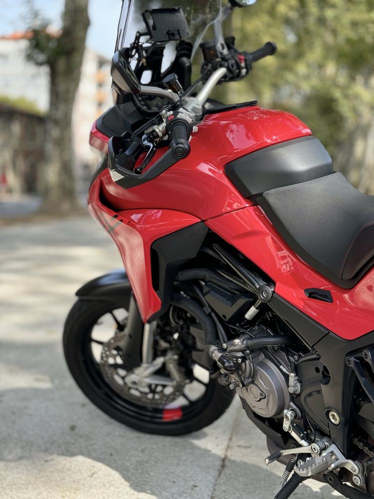 Ducati Multistrada V2S 2022