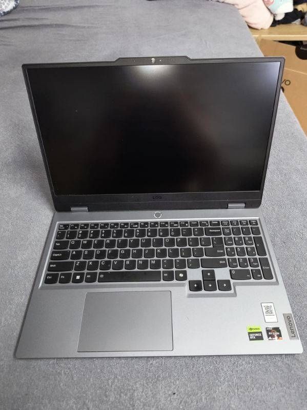 Laptop  gamingowy lenowo LOQ 15