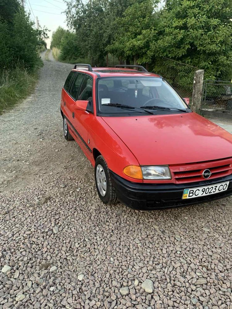 Автомобіль Opel Astra Опель Астра