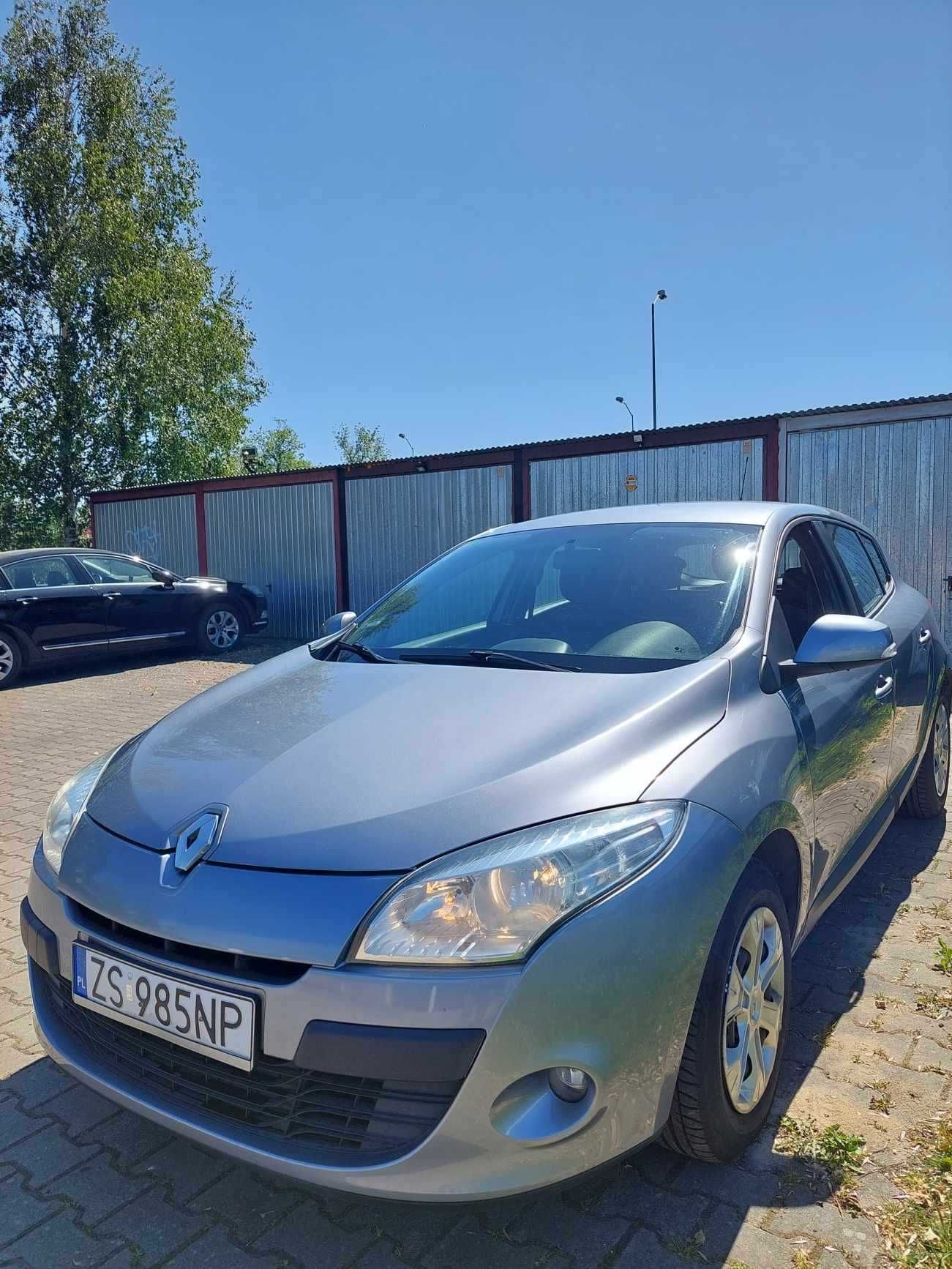 Renault Megane 3, poj.1,6 benz, 2009 r