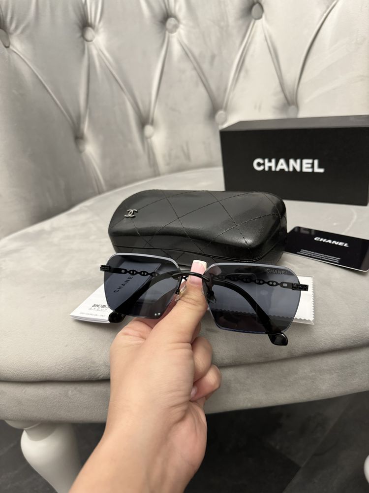 Солнцезащитные черные очки chanel полный комплект