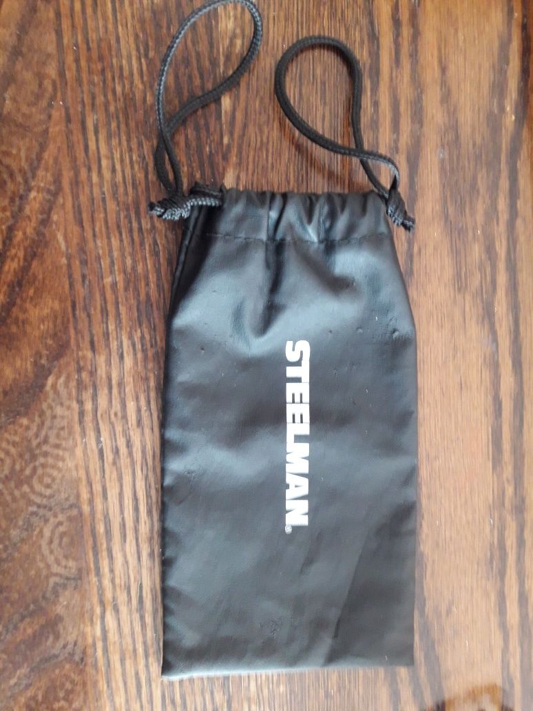 Etui na okulary dwie sztuki