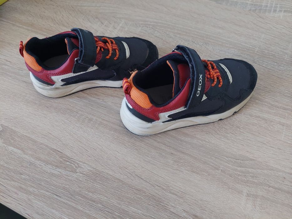 Buty dziecięce Geox rozmiar 27