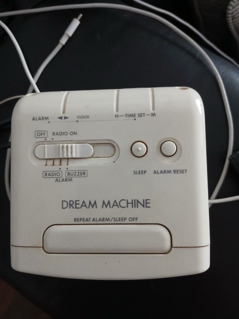 Rádio, relógio e despertador