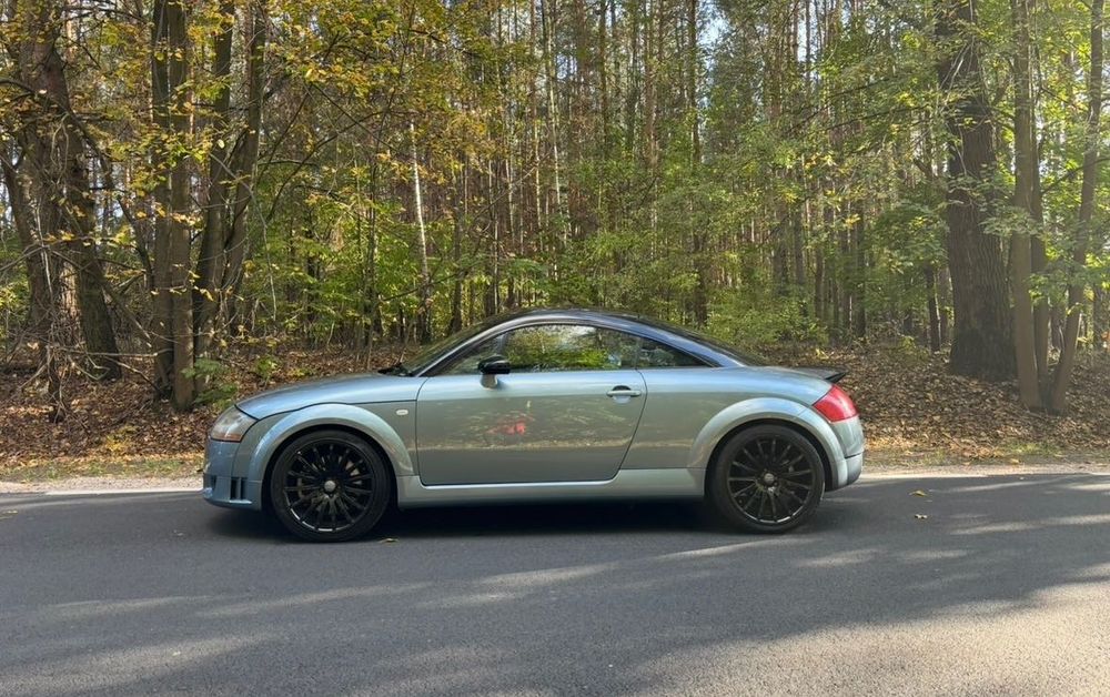 Zderzak tt Audi r32 koła felgi spoiler lampy vr6 3.2v6 lotka 8n wydech