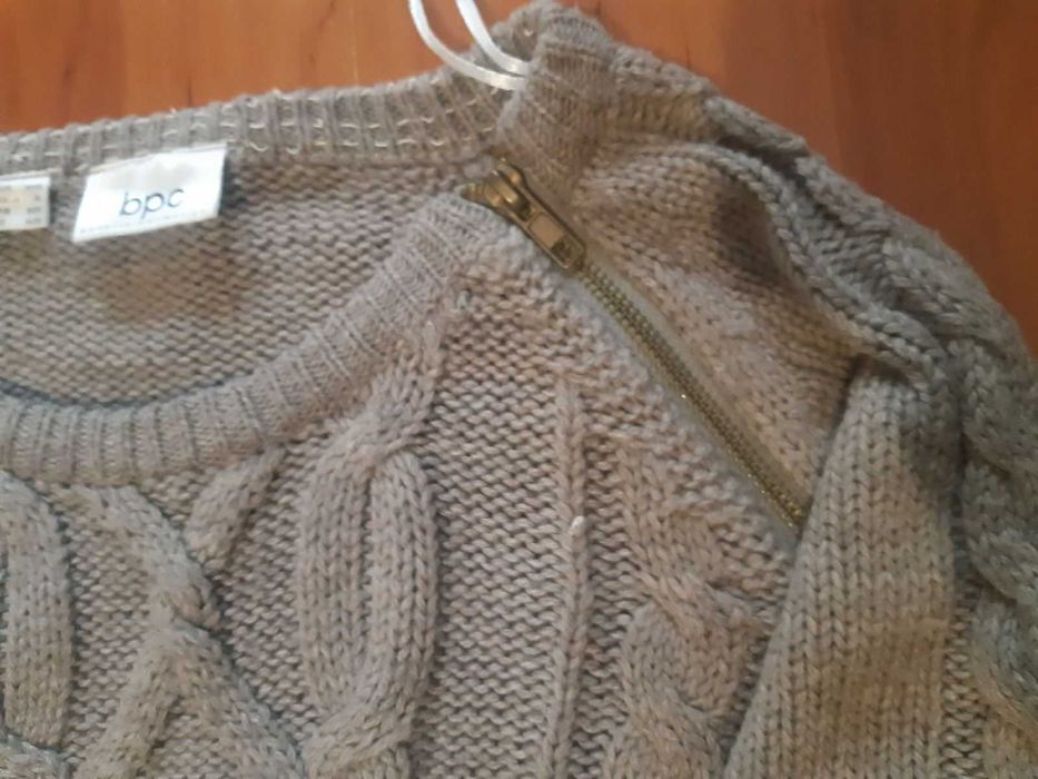 Тепла в"язана  фабрична сукня, не розтягується!