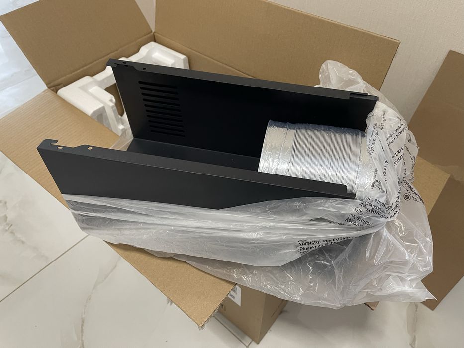 Вытяжка Minola HDN 6744 BL 1100 LED