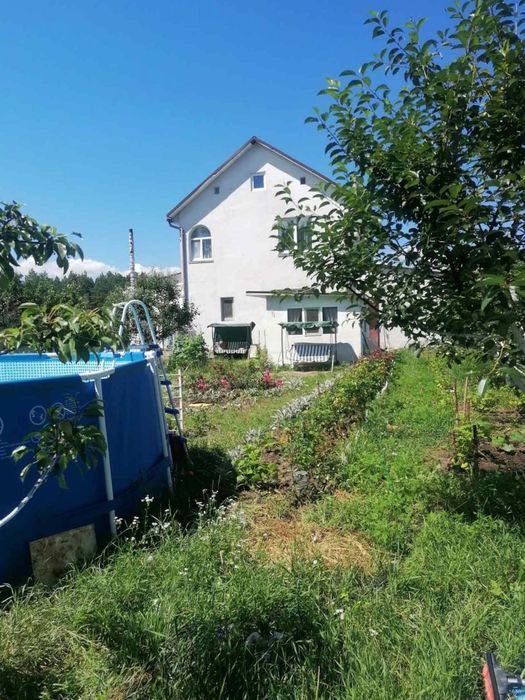 Подобова оренда в дачному містечку
く
«Сосновий бір» м.Київ