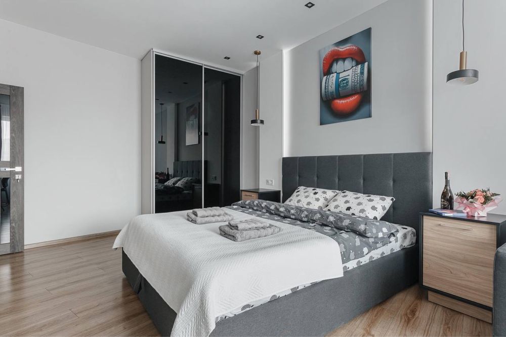16 Flor!Grey Apartment with 2 rooms in Arcadia
