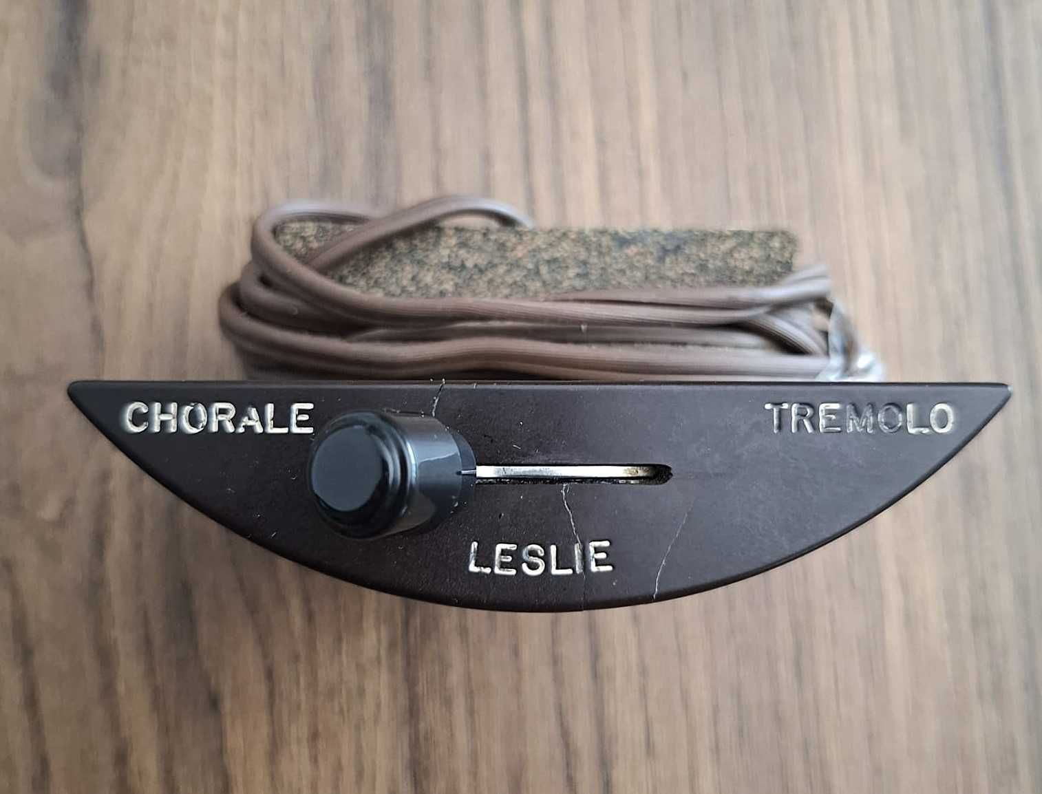 Leslie Half Moon Switch