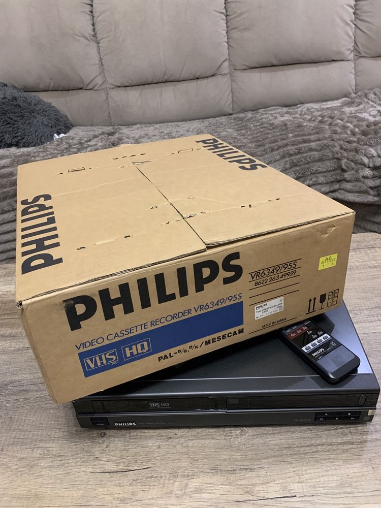 НОВИЙ Відеомагнітофон Phillips VR6349/95S