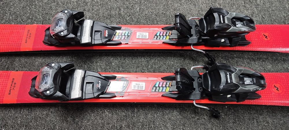 Narty 156 cm NORDICA DOBERMANN SPITFIRE 75R + Marker TP 10 (2)