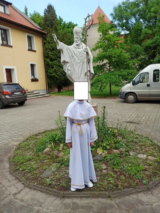 Alba komunijna komunia