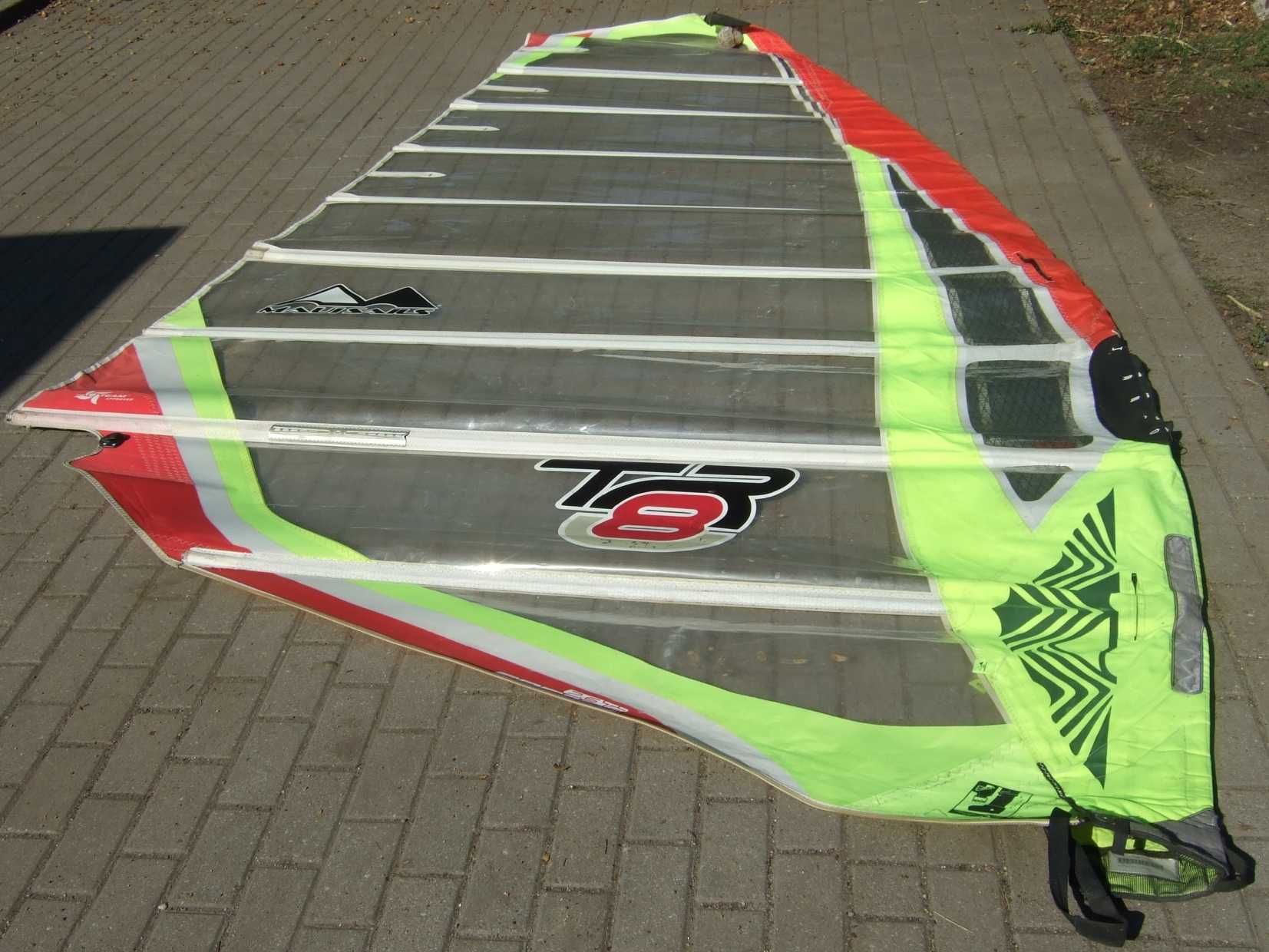 żagiel 4,2 - 8 mkw windsurfing