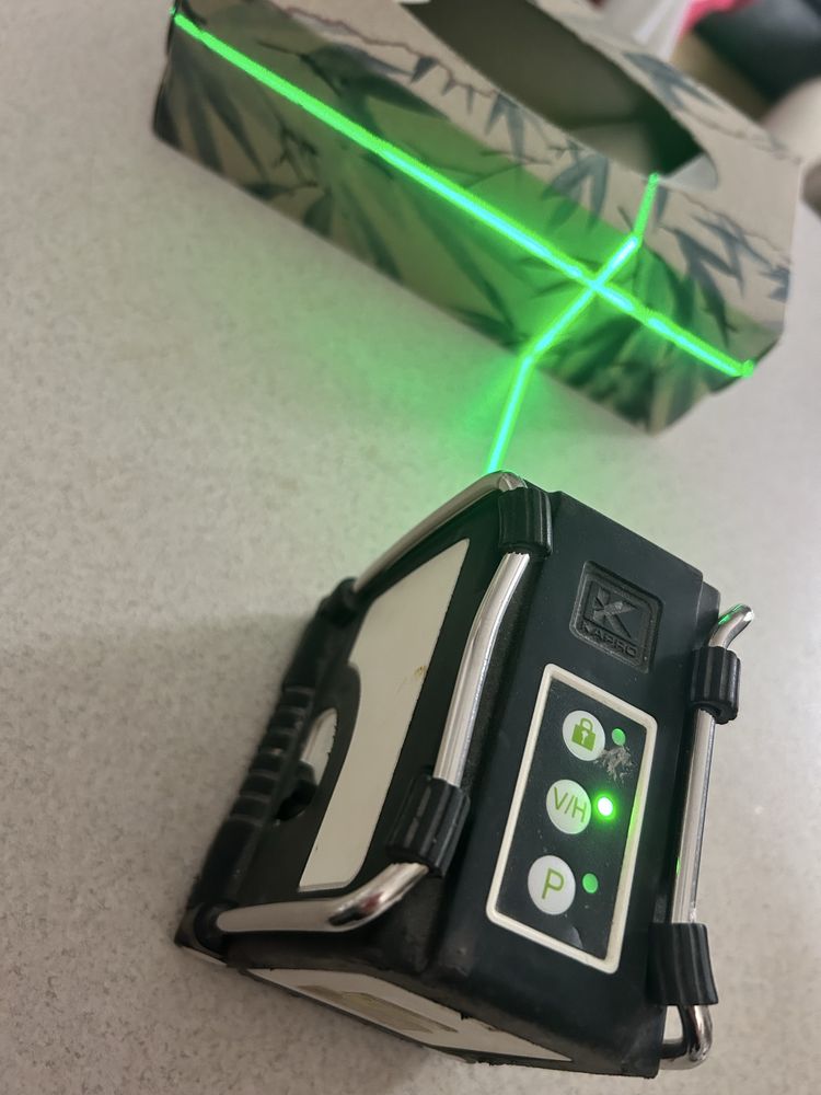 Poziomica laserowa odbiornik poziom laserowy KAPRO 872G