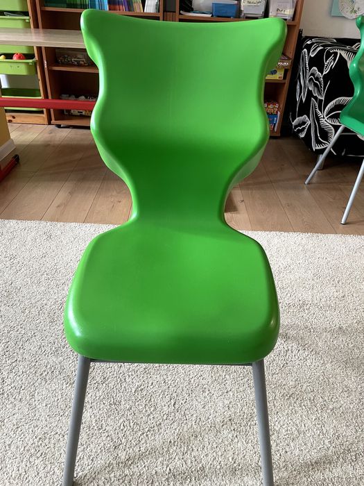 Krzesła szkolne i przedszkolne Dobre Krzesło / Entelo zielone czerwone