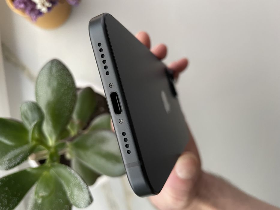 Новий Apple iPhone 15 Plus Black 128 Gb Never Lock