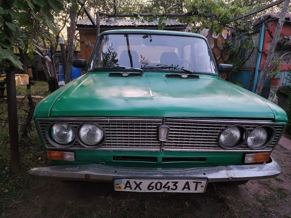 Авто ВАЗ 2103 1976