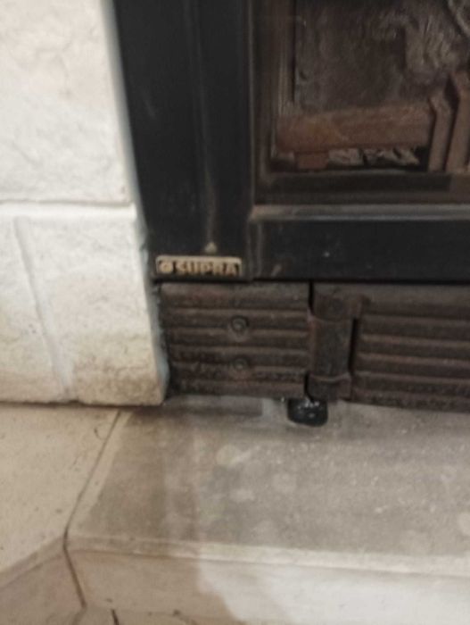 Lareira rústica com bancos laterais e recuperador de calor SUPRA