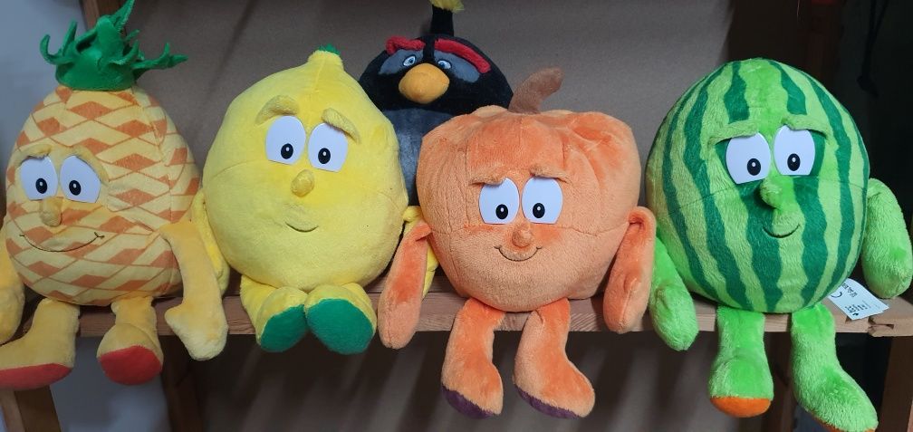 Varios peluches...