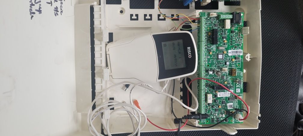 Alarm lightsys 2 Risco
