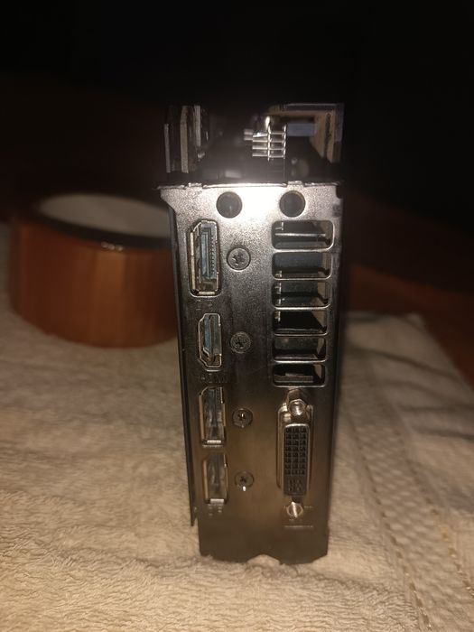 NVIDIA GeForce GTX 960 - 4GB