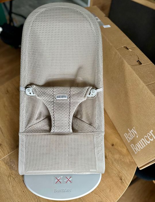 Bujaczek, leżaczek Babybjorn, Bliss Mesh szary beż, na gwarancji