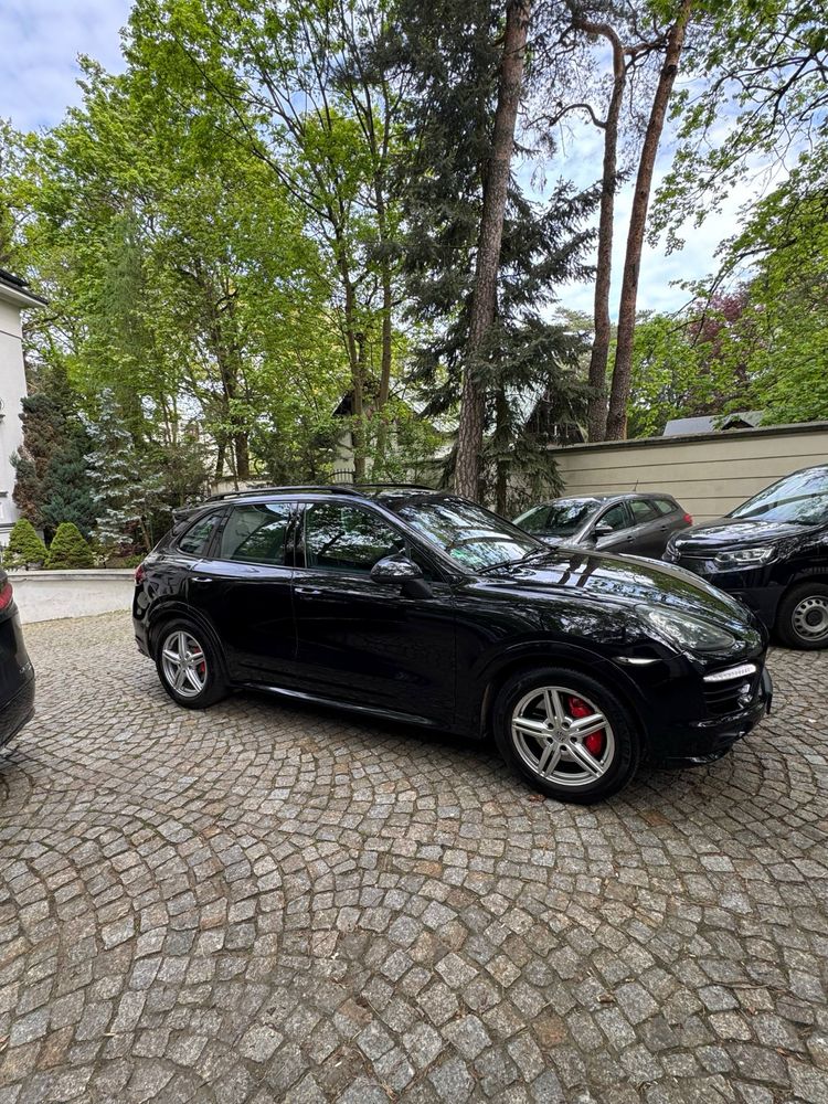 Porsche Cayenne GTS
