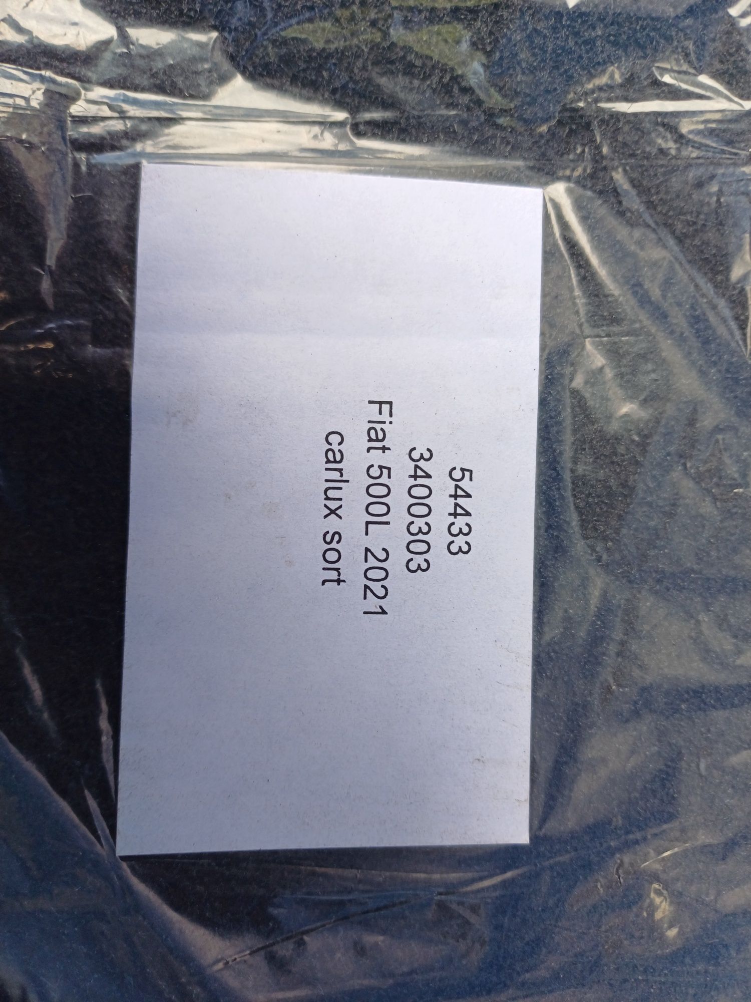 Dywaniki welurowe Fiat 500L 21-