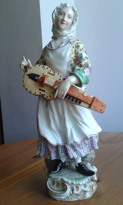 Figura antuga de porcelana Meissen