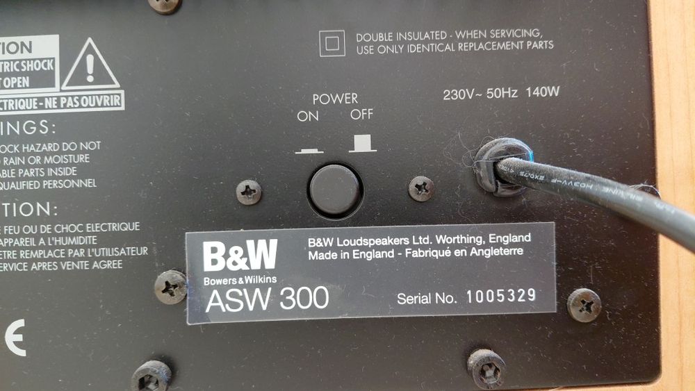 Systema AV Marantz e colunas 7.1 B&W