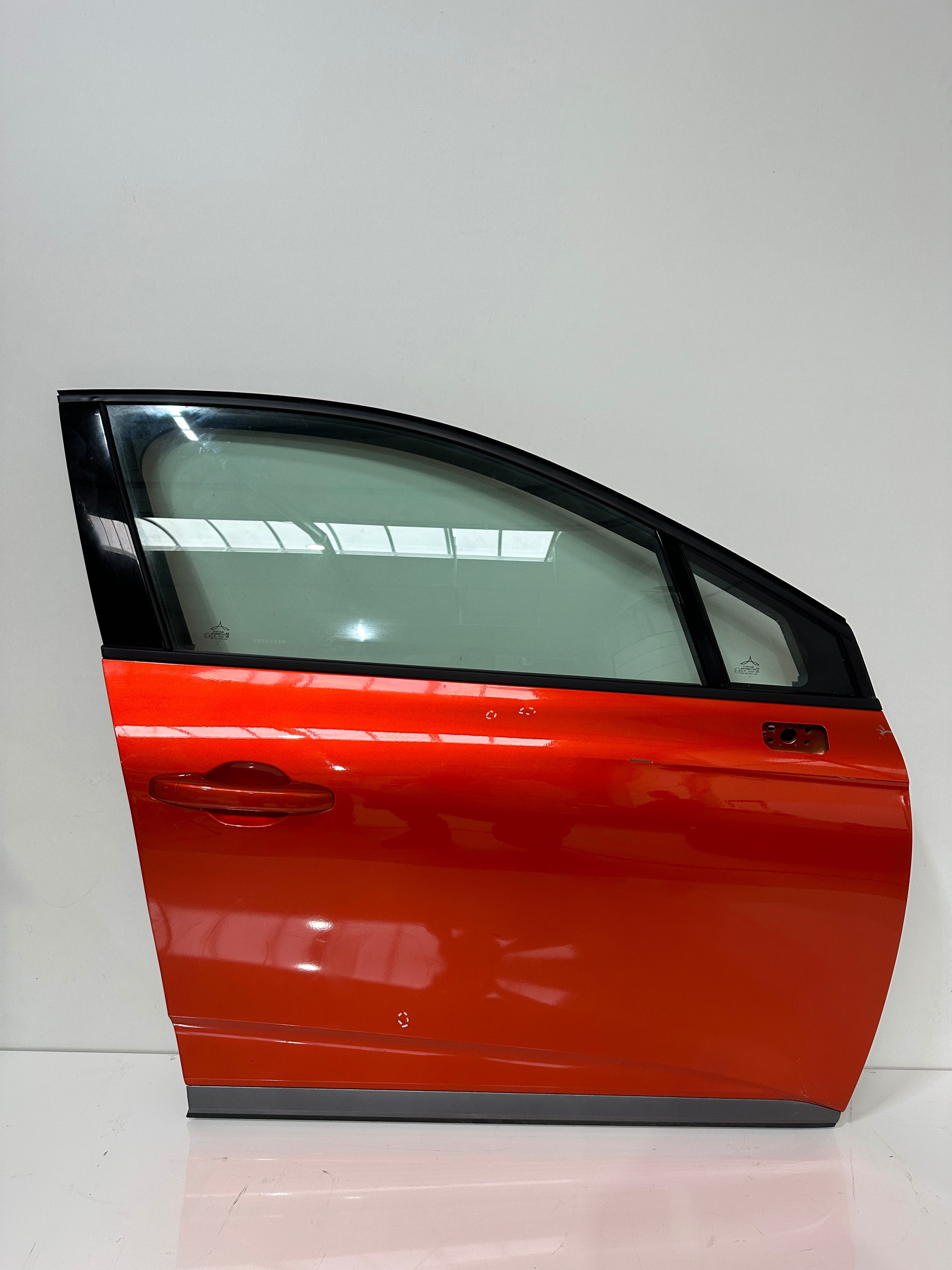 Renault Clio V 5 Drzwi Prawe Przód
