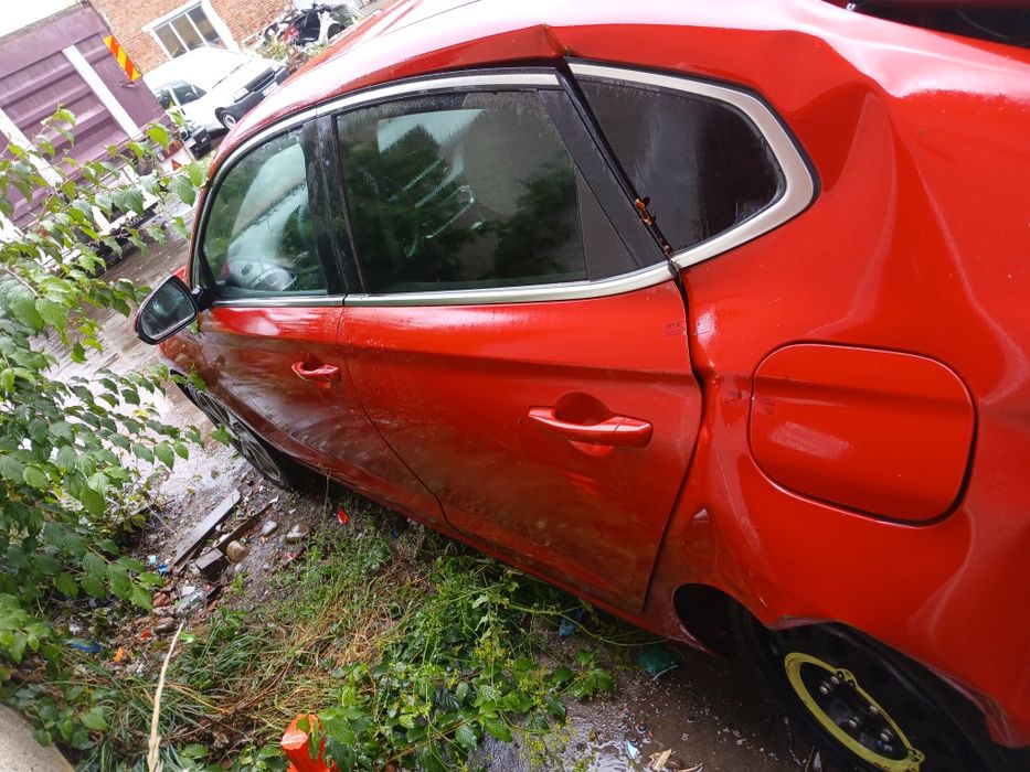 Hyundai i30,хюндай і30 2018р,1.4б. бампер,фара,капот,двері,акпп,мотор