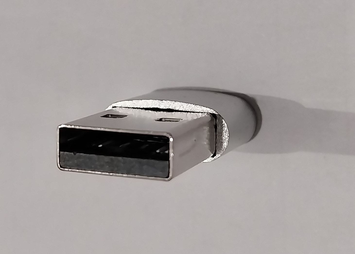 Adaptador USB-C (Fêmea) para USB-A (Macho) compatibilidade universal