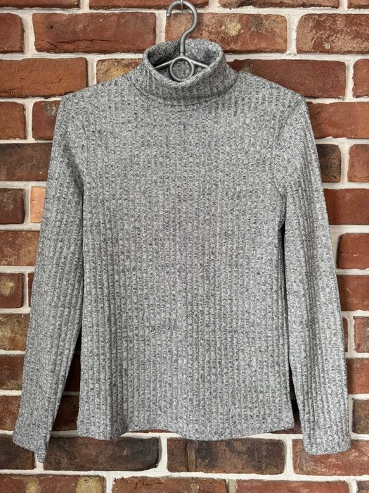 Golf sweter ze srebrną nitką r. L
