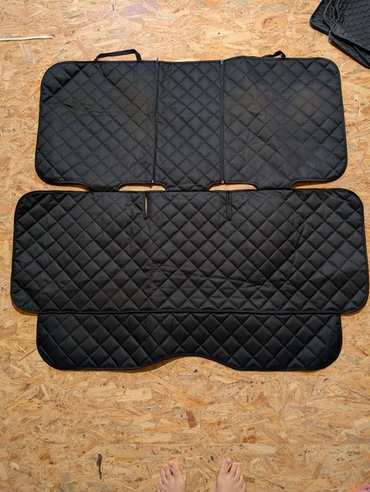 Pokrowiec/ochraniacz na kanapę samochodu pod ISOFIX