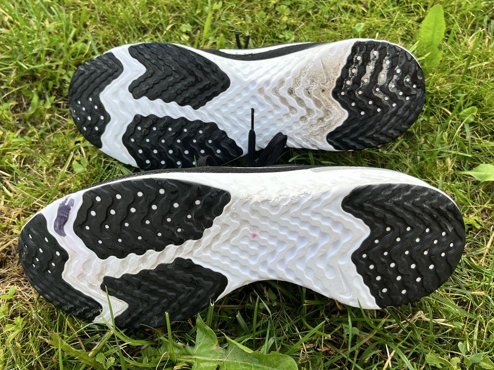 Оригінальні Кросівки Nike react 43 розмір 27,5см стелька стан 7/10