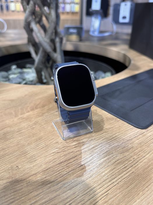 Apple Watch Ultra 2 49mm Titanium case with Blue ocean band MREG3 used