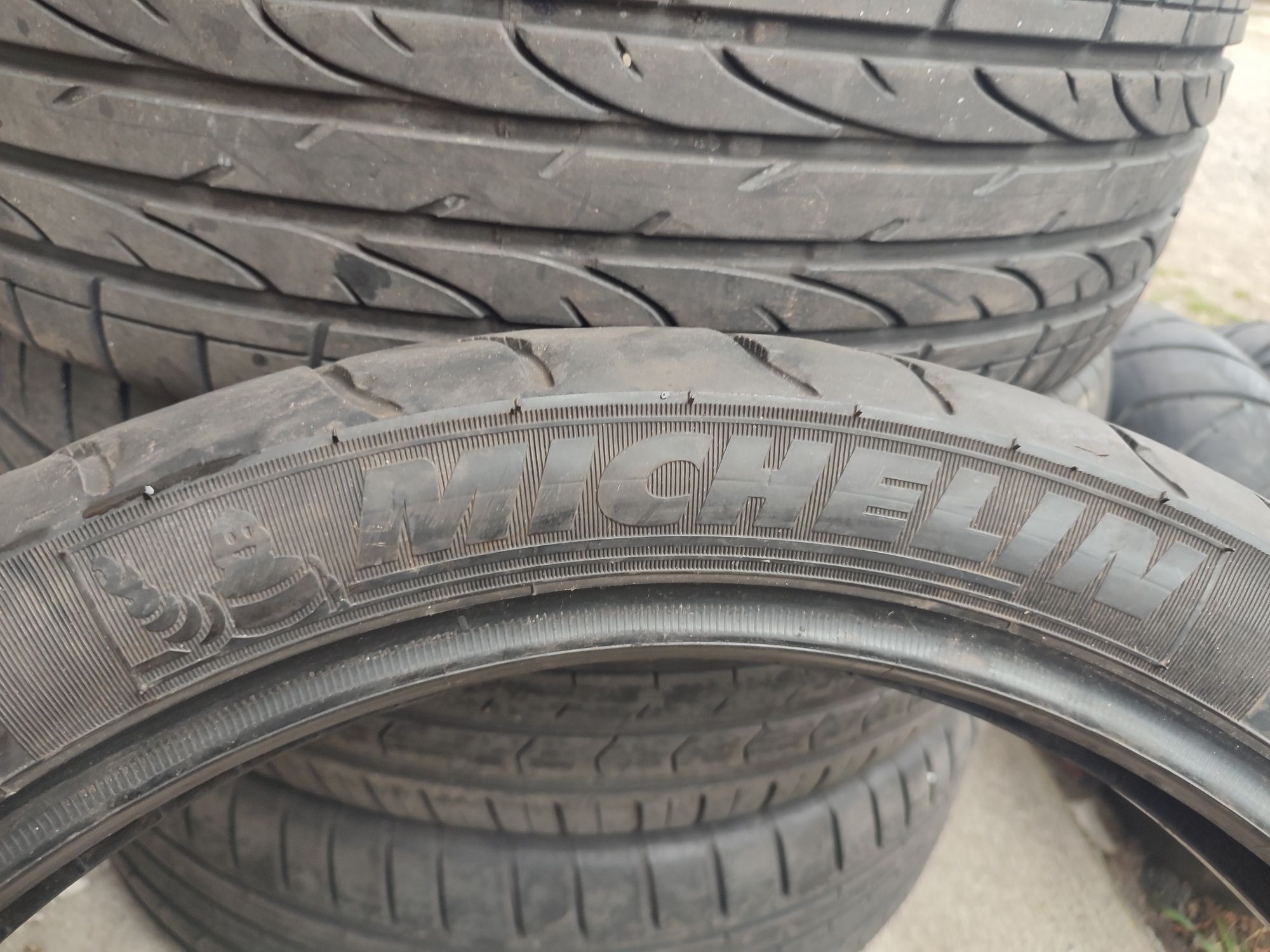 Opona motorowa Michelin Anakee III 100/90/19 57H