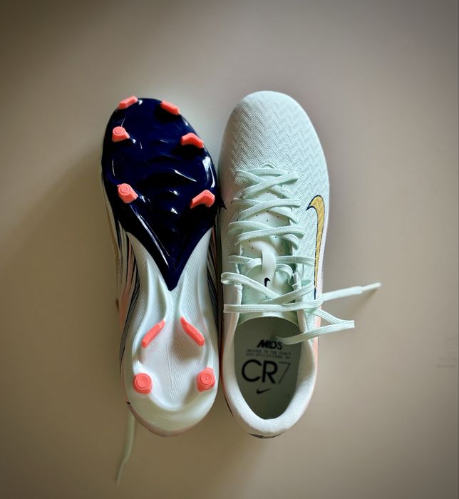 Chuteiras Nike Mercurial Vapor CR7 Academy