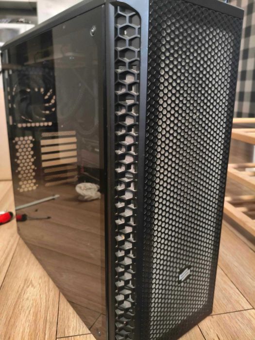 Komputer i9-9900KS 64GB RAM 1TB SSD Chłodzenie wodne BRAK GPU