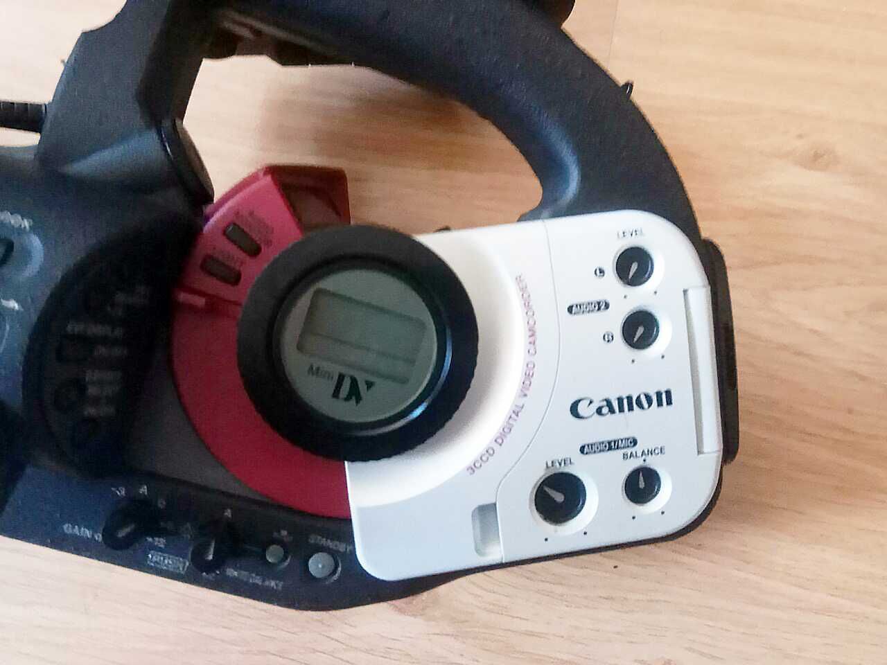 Камера Canon XL 1