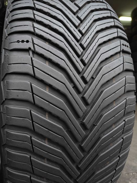 2шт R17 225 50 шини всесезонні 24р Michelin Cross Climate2 made German