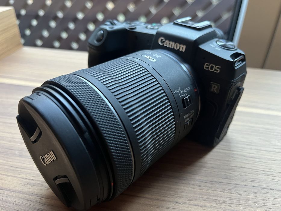 Canon EPS RP como nova com lente 24-105
