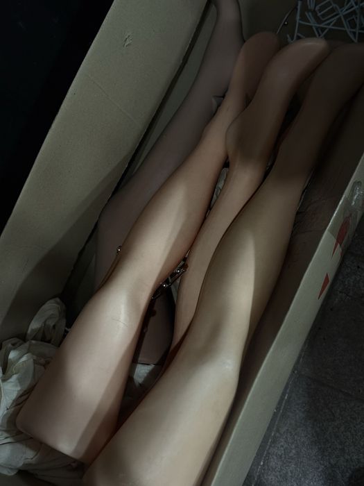 Манекен ноги жіночі