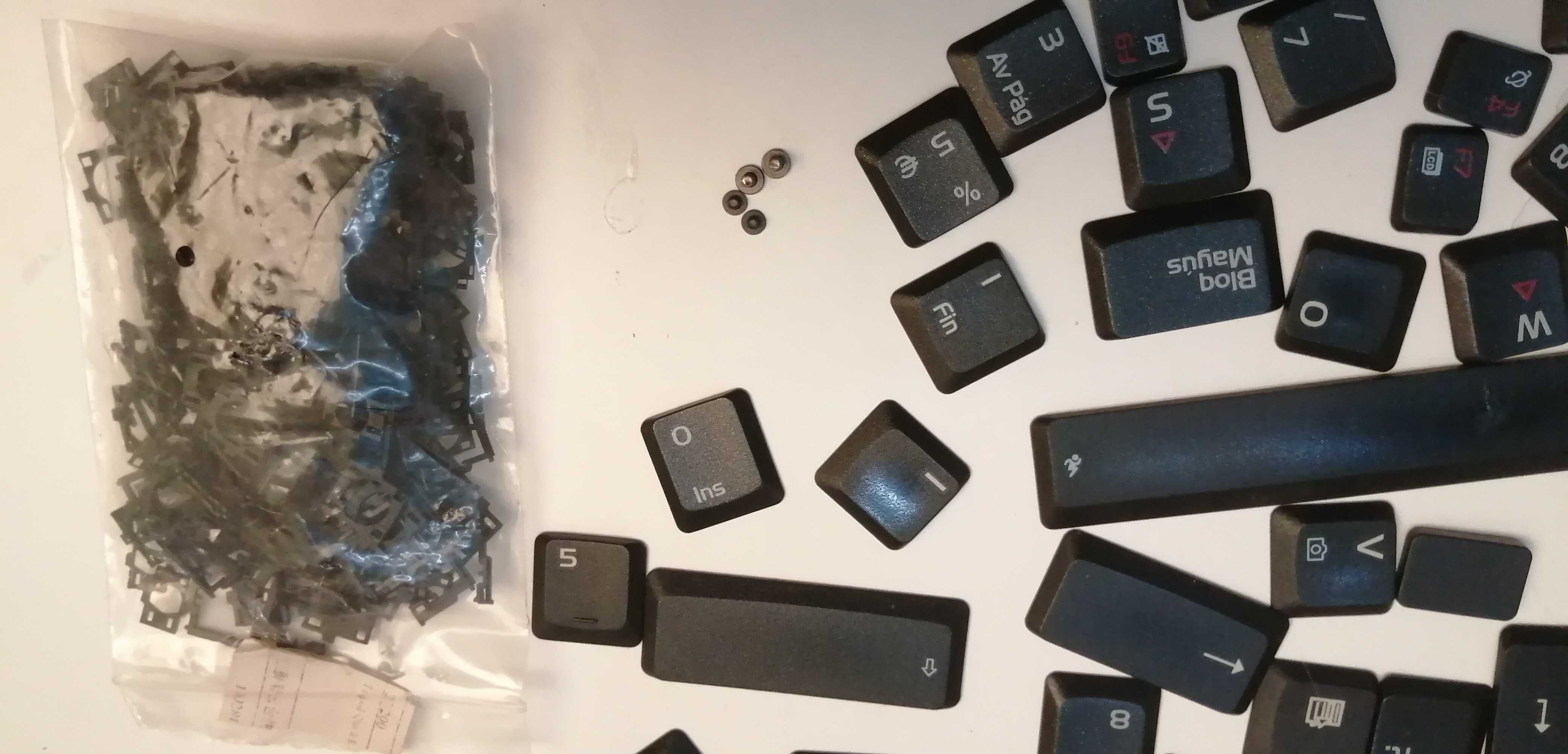 Conjunto completo de teclas em português para o Asus X71SL
